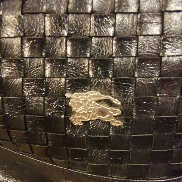 Burberry Vintage Bucket Bag - Picture 3 of 13